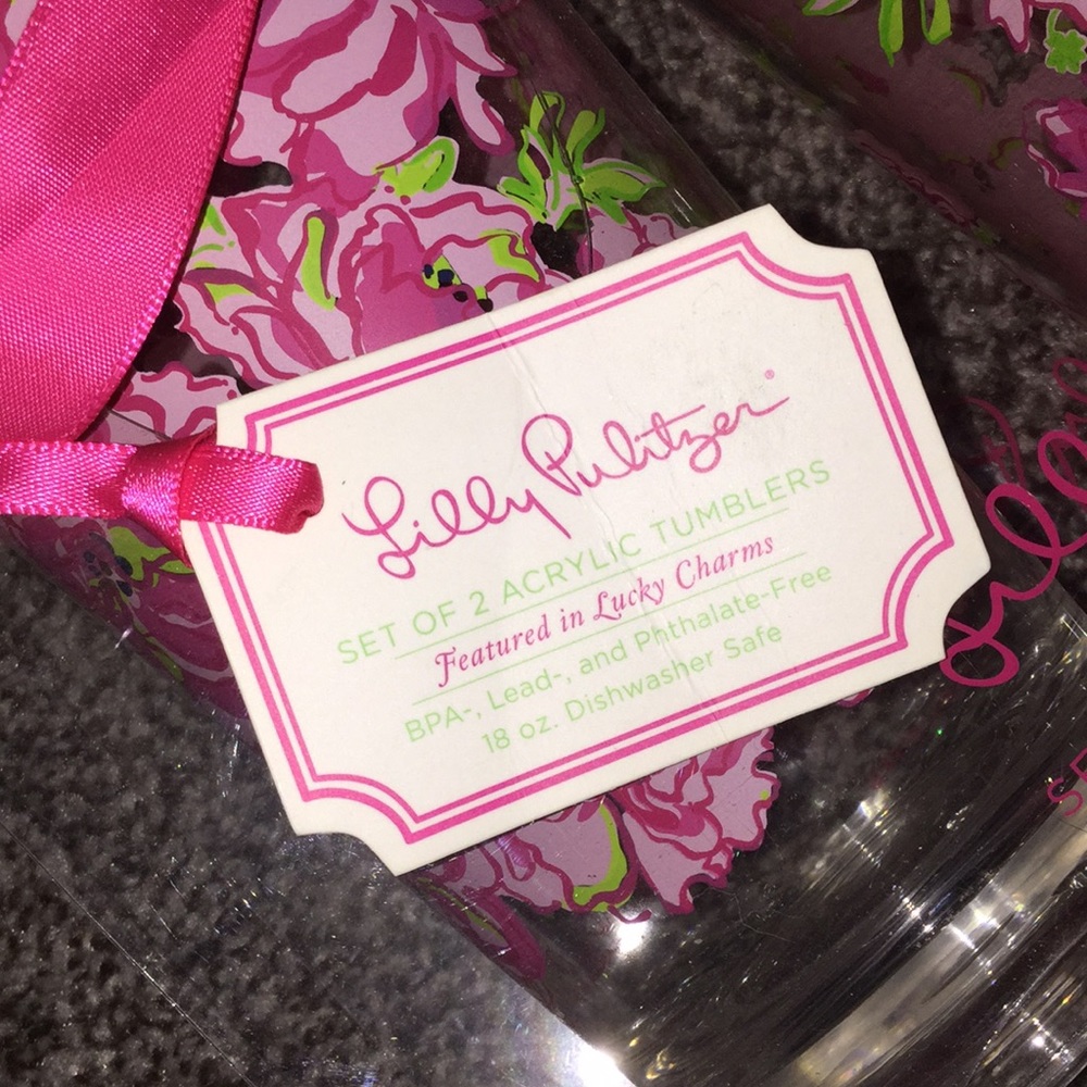 Lilly Pulitzer Acrylic Tumblers - Set of 2 Brand New Factory Wrapped - Picture 3 of 4